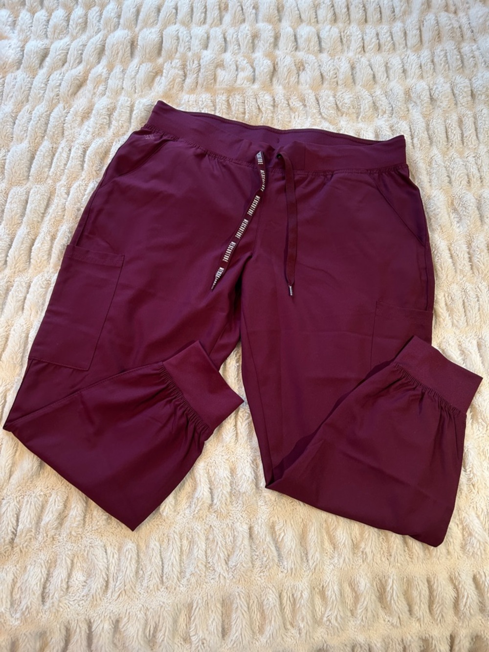 Burgundy Med Couture Jogger Scrubs Size LP